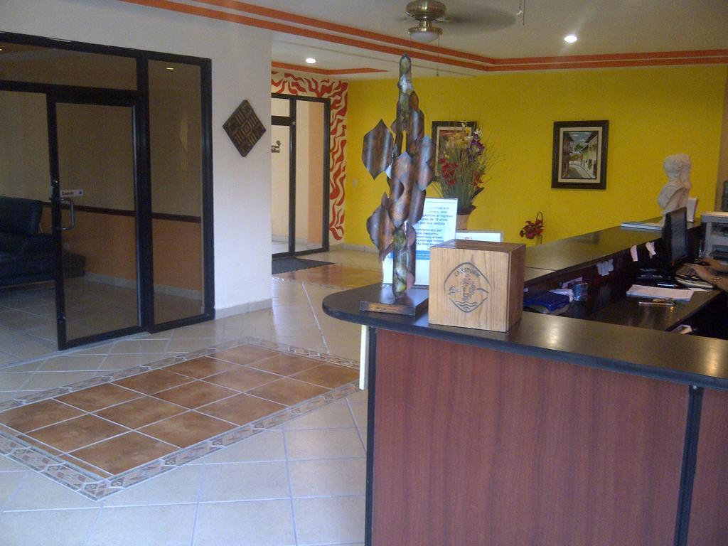 Hotel Cibeles La Ceiba Dış mekan fotoğraf